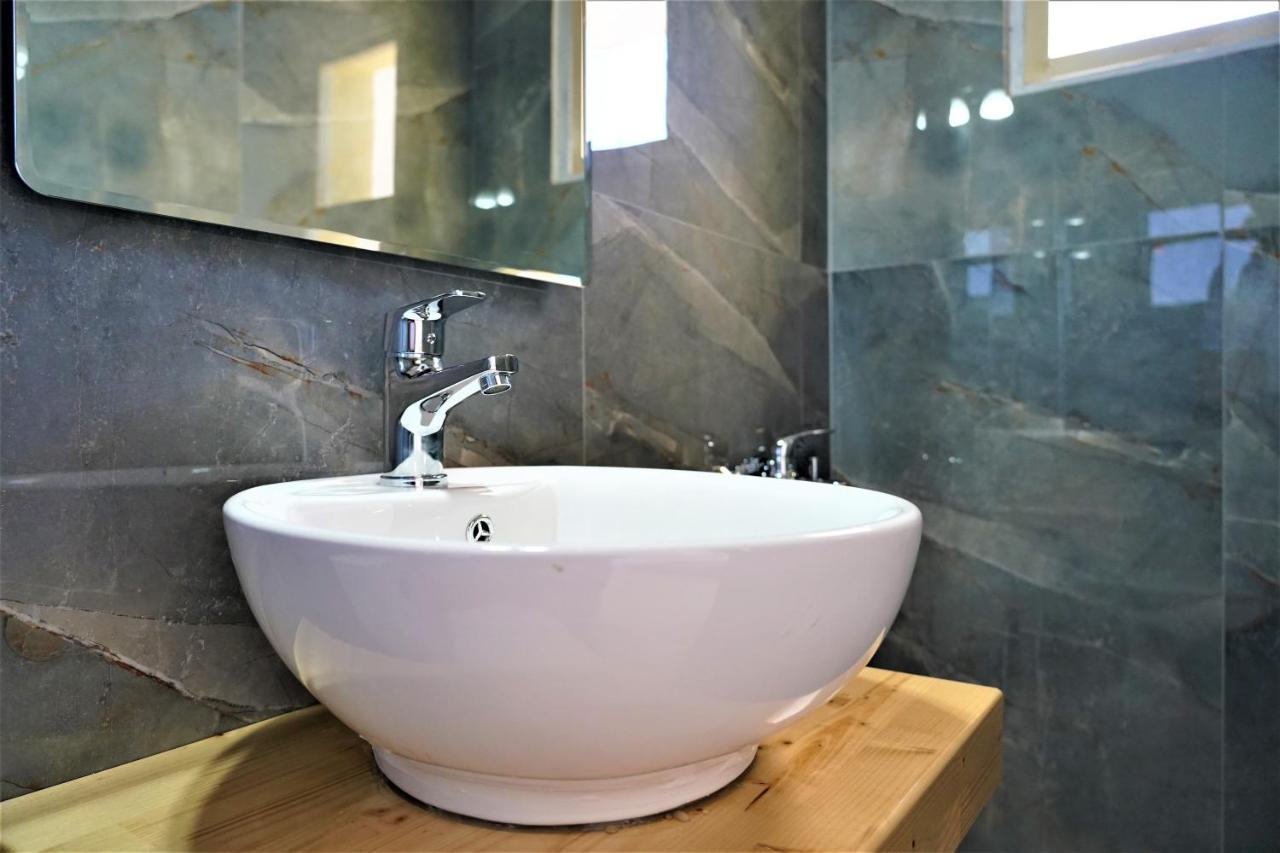 Meltemi Apartment Parga Ngoại thất bức ảnh
